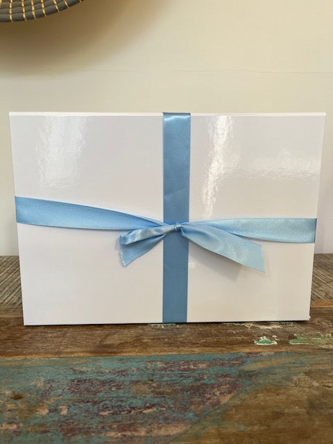 Wiley's in the City Gift Box